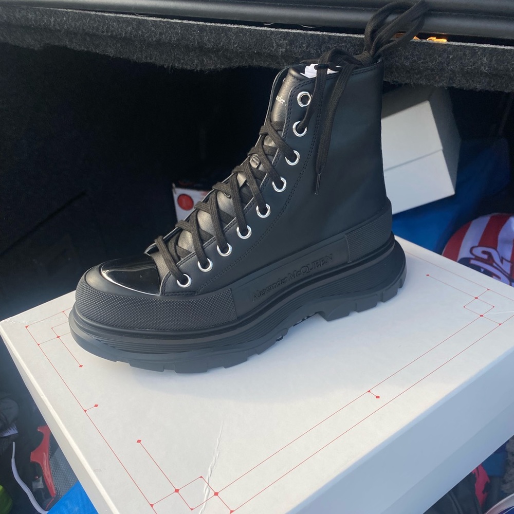 Alexander McQueen Mens Boots